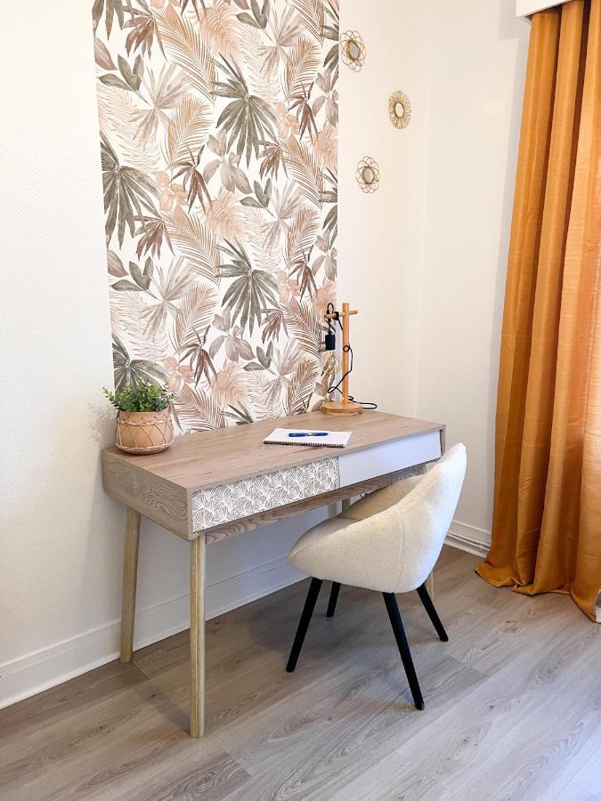 Apartament Le Jardin Secret D'Amiens Hypercentre Cathedrale, Parking Zewnętrze zdjęcie