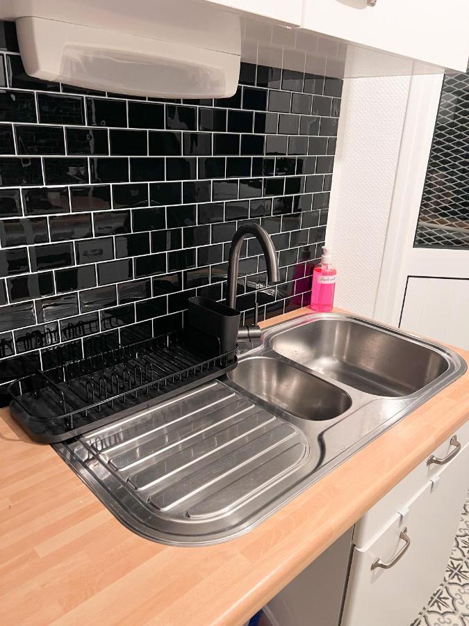 Apartament Le Jardin Secret D'Amiens Hypercentre Cathedrale, Parking Zewnętrze zdjęcie